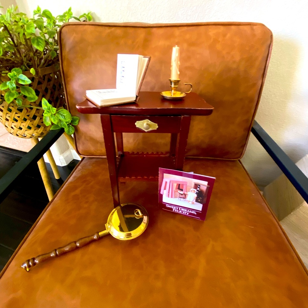 RETIRED American girl sweet dreams felicity set